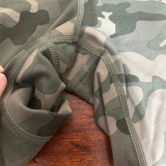Athletic Works Dri More Green Camo Leggings Size M - Picture 4 of 7